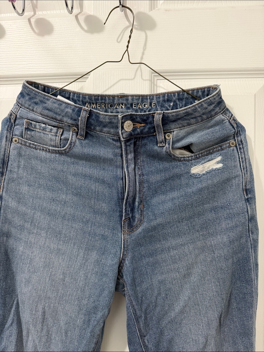 American Eagle Outfitters Medium Blue Ripped Mom Jeans - Picture 3 of 6